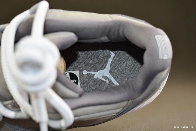 Jordan 11 Air 528895-003 Low Cool Grey 0717